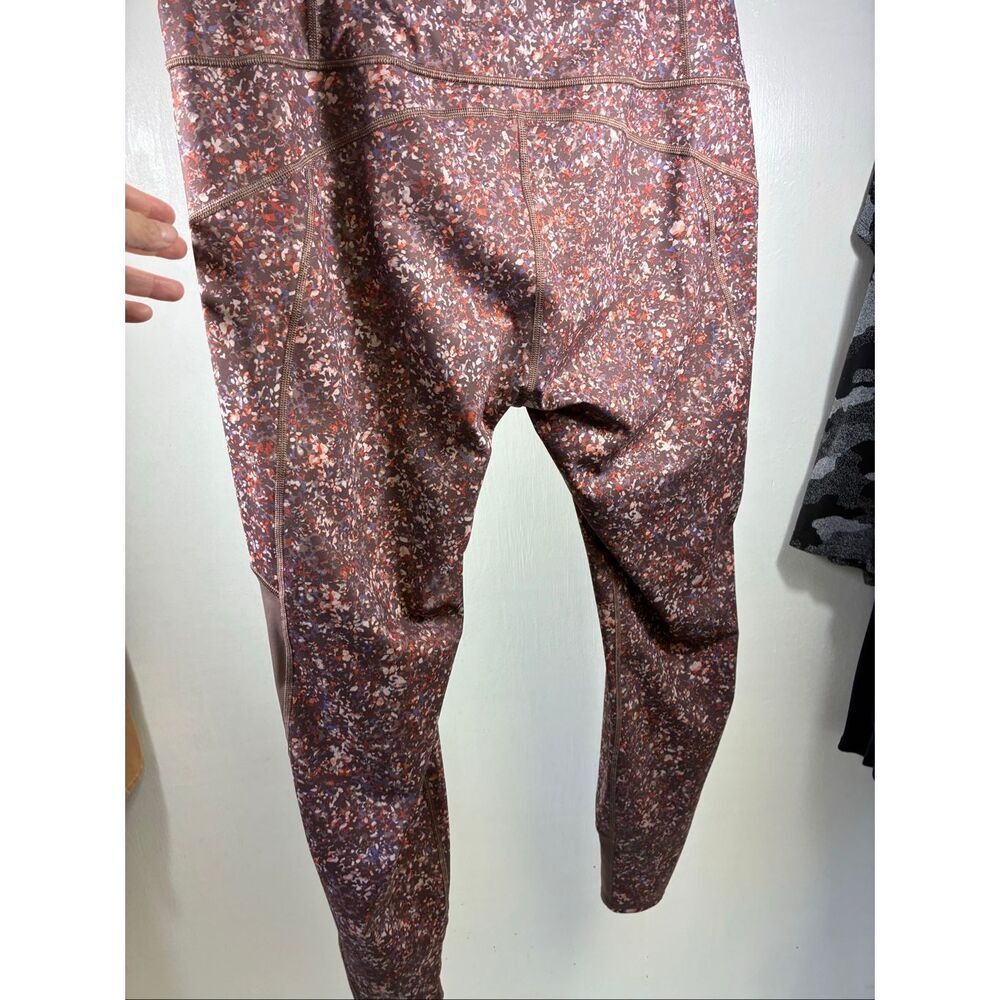 Athleta Rainier Printed Mesh Leggings 27” in Multicolor Size XL - Picture 8 of 10